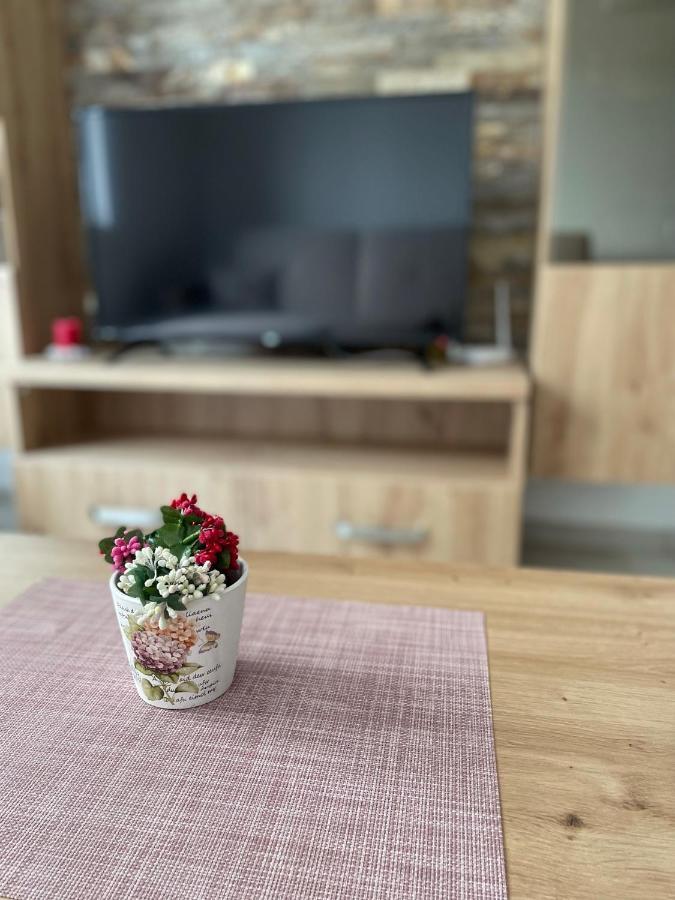 Kraljevi Konaci -Apartmani Bajka Копаоник Экстерьер фото